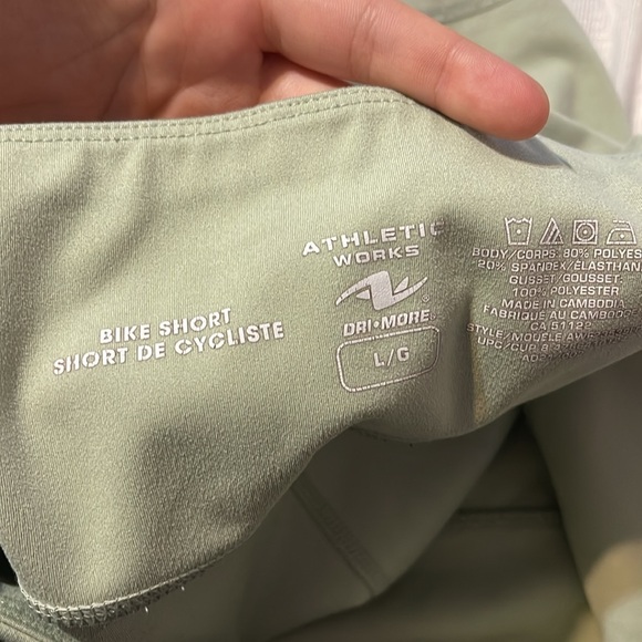 Athletic Works Stretchy Bike Shorts - Picture 4 of 4